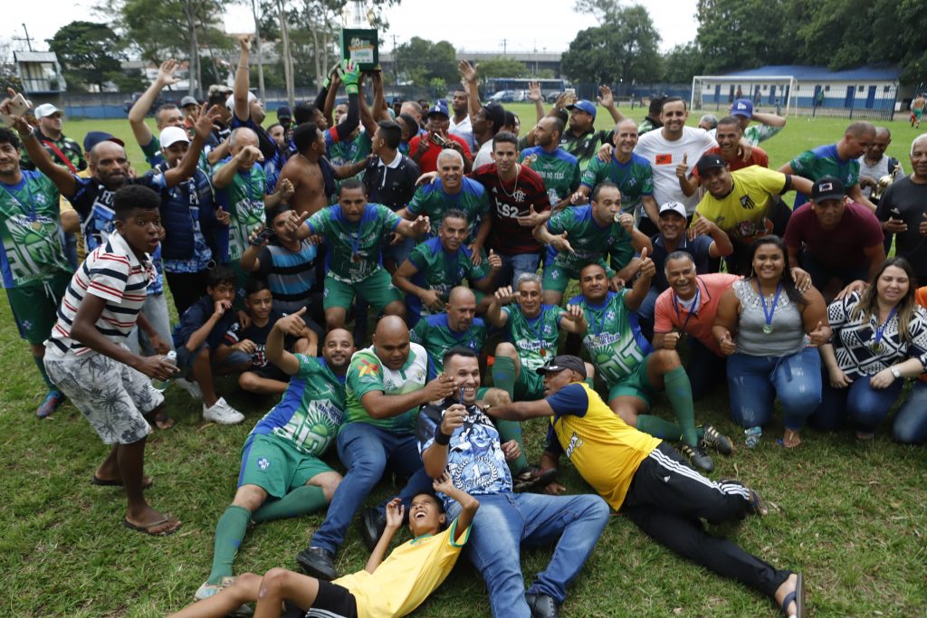 Campeonato de Futebol dos Veteranos do Sindmotoristas já tem seu campeão: SAMBAÍBA G3