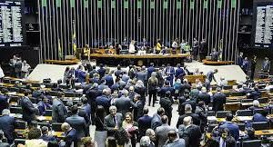 Câmara aprova PL que obriga beneficiários a pagar por perícias e ações contra o INSS