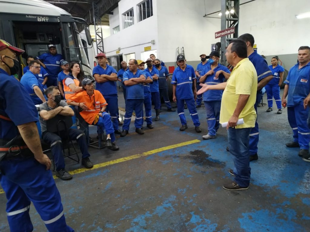 Sindmotoristas realiza assembleia com os trabalhadores do Setor da Manutenção da Metrópole Paulista