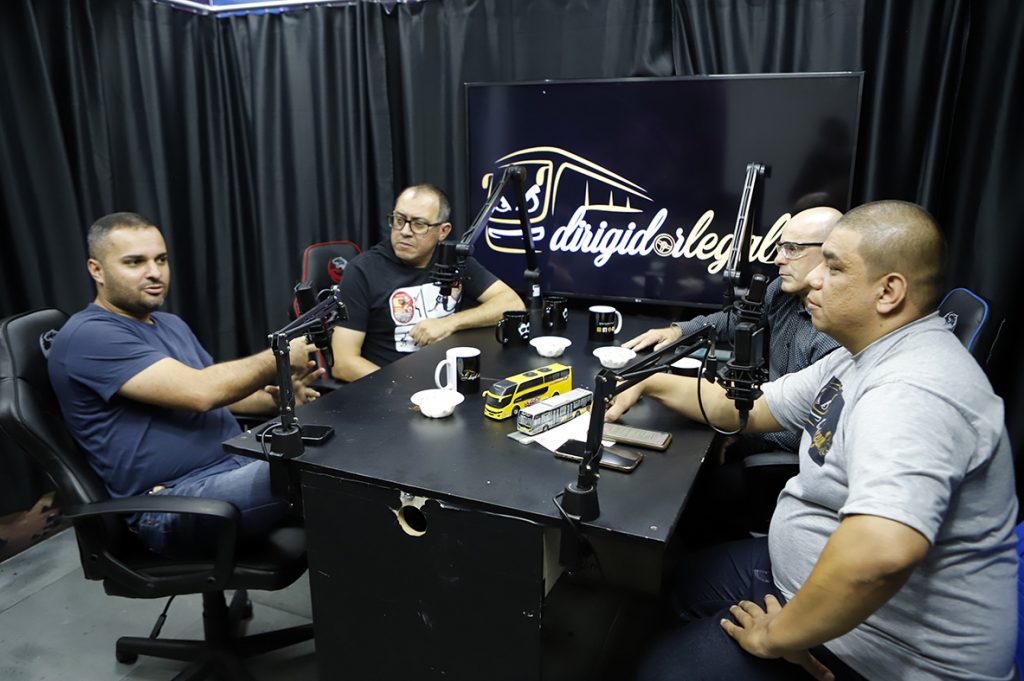 Presidente Crizinho participa do podcast Dirigidor Legal