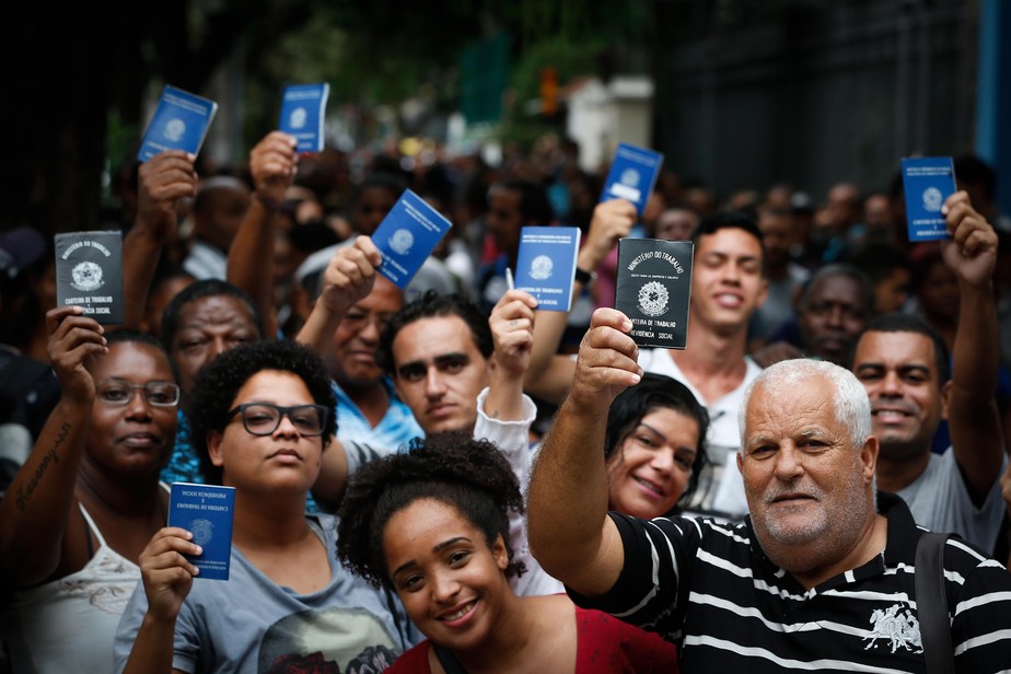 Pandemia agrava problema crônico do Brasil: a desigualdade econômica