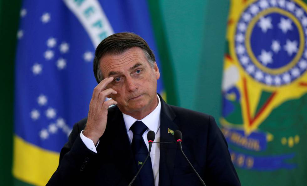 Bolsonaro perde 15 pontos de popularidade em três meses, aponta Ibope