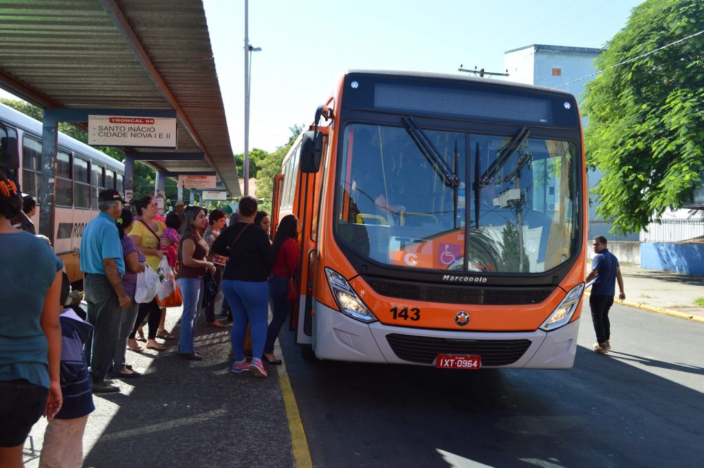 Empresas de ônibus do estado de São Paulo fazem campanha sobre segurança no trânsito