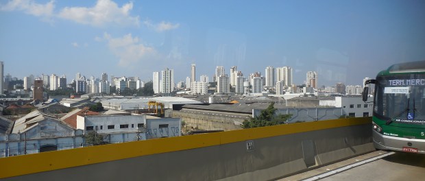 Dinheiro que São Paulo economizar com redução de gastos poderá ir para subsídios ao sistema de ônibus, propõe Doria
