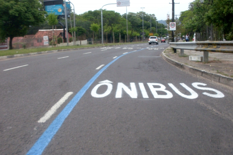 São Paulo recebeu 5,8 quilômetros de novas faixas para ônibus nesta segunda-feira